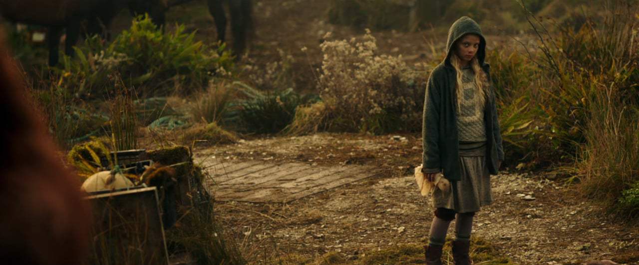 War for the Planet of the Apes (2017) - Meeting Nova