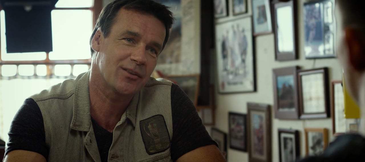 Battle Scars (2017) - Restaurant
