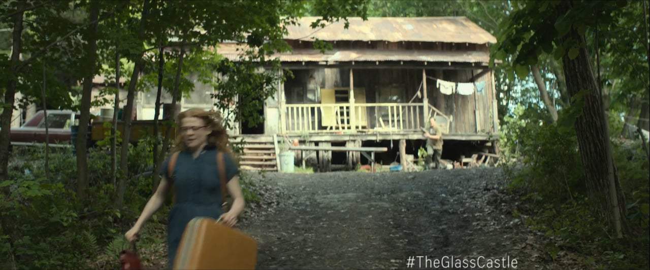 The Glass Castle TV Spot - Born To Change The World (2017)