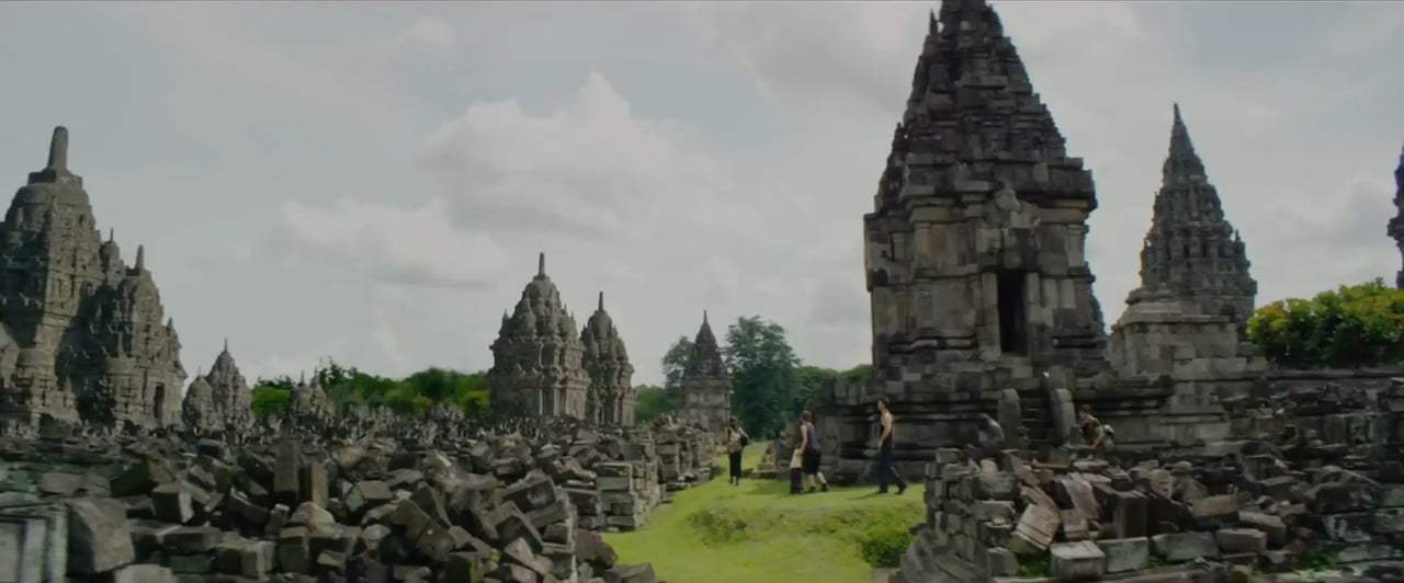 Beyond Skyline Trailer (2017)