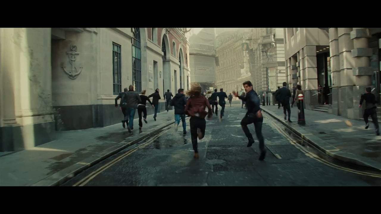 The Mummy (2017) - London Sandstorm