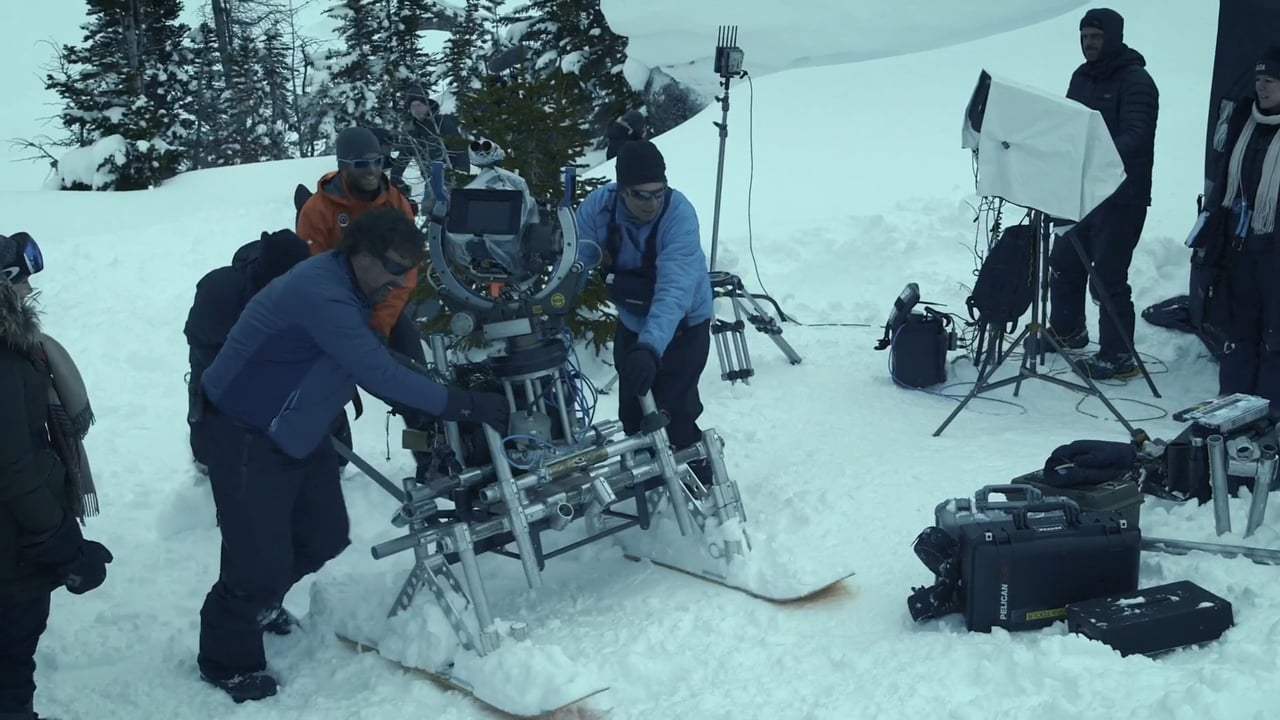 The Mountain Between Us Featurette - Cinematography (2017)