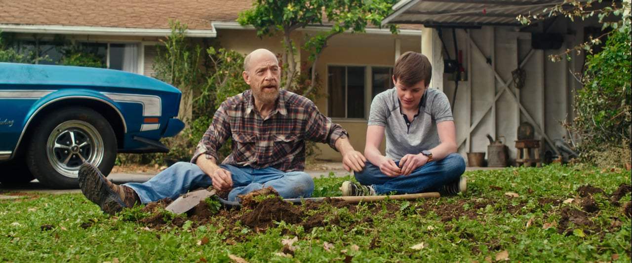 The Bachelors Trailer (2017)