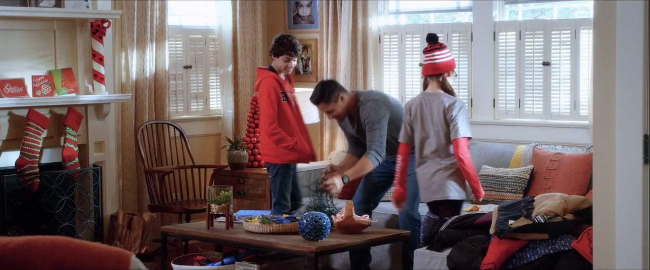 A Bad Mom's Christmas TV Spot - Better Than Ever (2017)