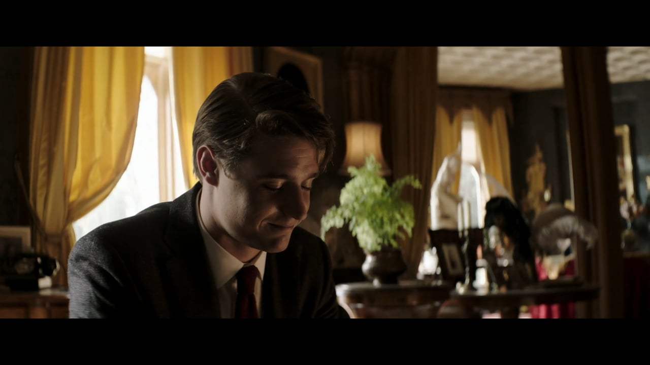 Crooked House (2017) - Advanced Publicity