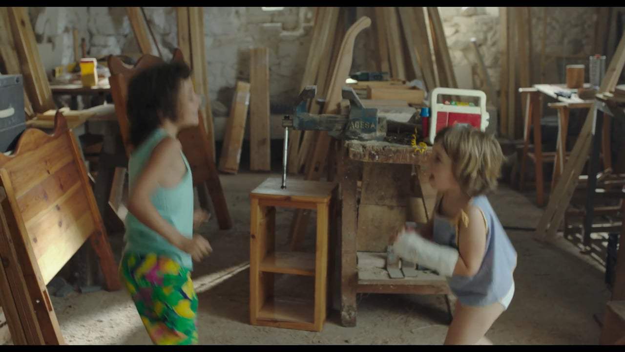 Summer 1993 Trailer (2017)