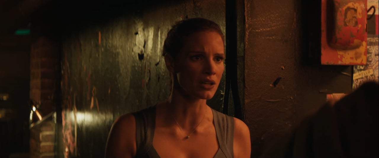 Molly's Game (2017) - Welcome to the Real World