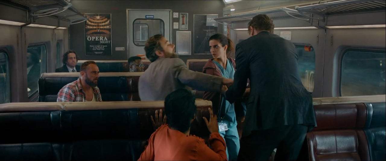 The Commuter (2018) - Hand Me The Phone