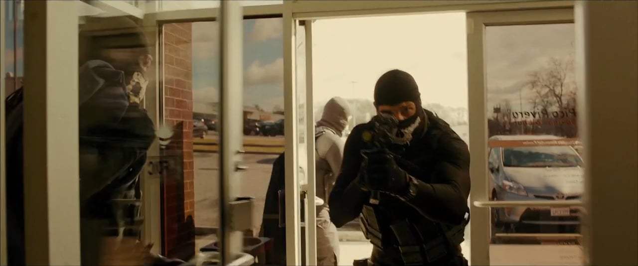 Den of Thieves TV Spot - Steal II (2018)