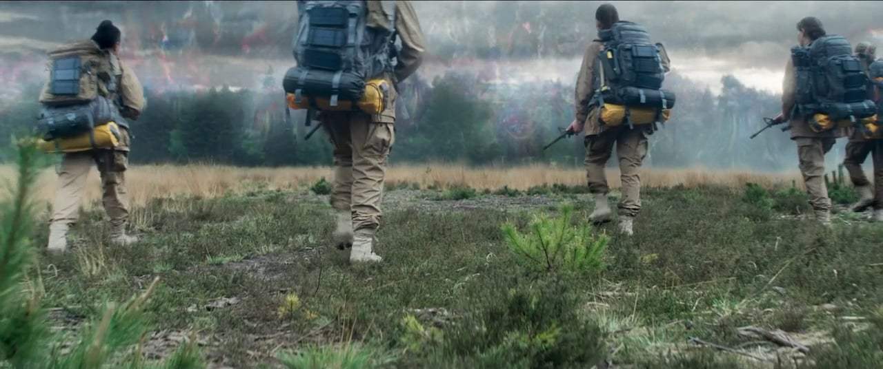 Annihilation (2018) - Entering the Shimmer