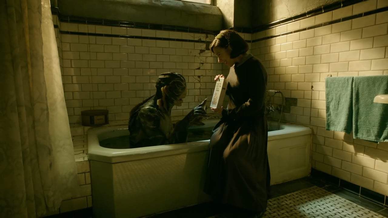 The Shape of Water TV Spot - Embrace (2017)