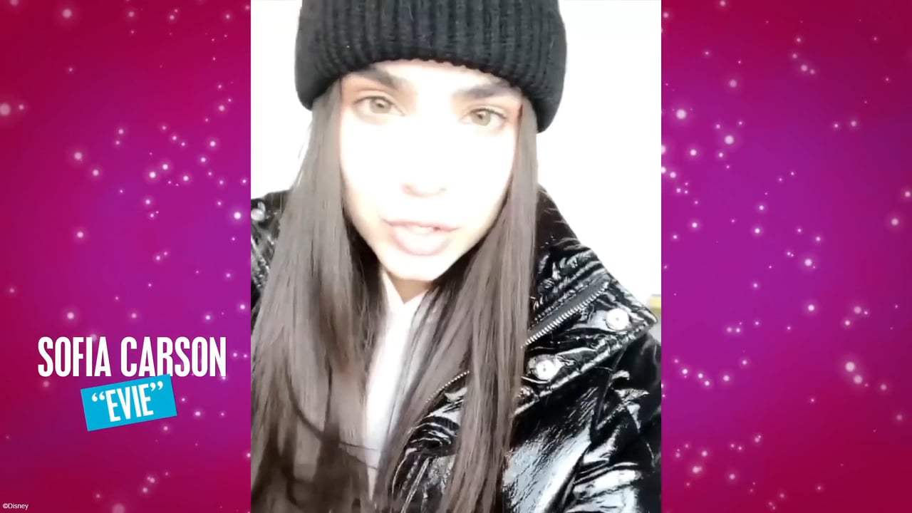 Descendants 3 Cast Reactions (2019)