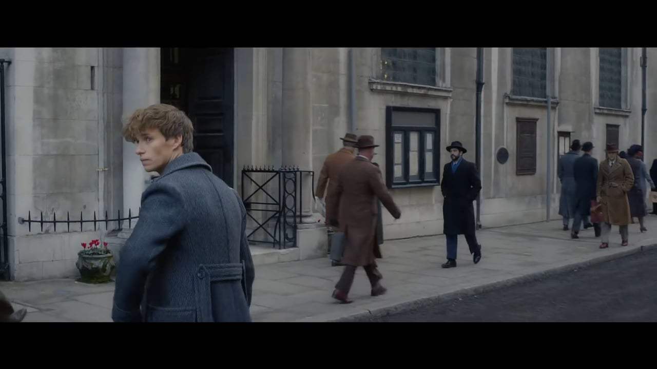 Fantastic Beasts: The Crimes of Grindelwald Trailer (2018)