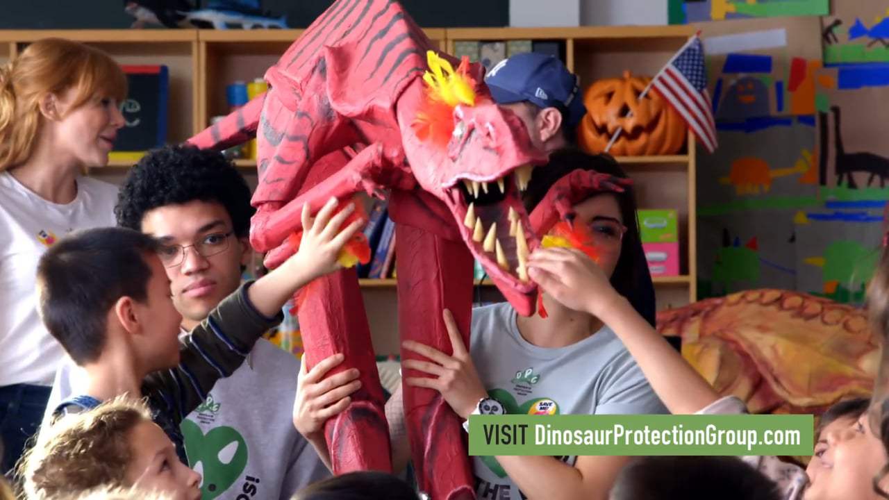 Jurassic World: Fallen Kingdom Viral - DPG Refuting Claims (2018)