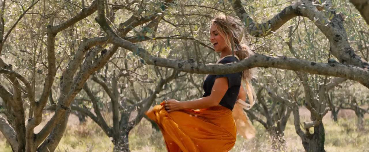 Mamma Mia! Here We Go Again TV Spot - Summer of Love (2018)