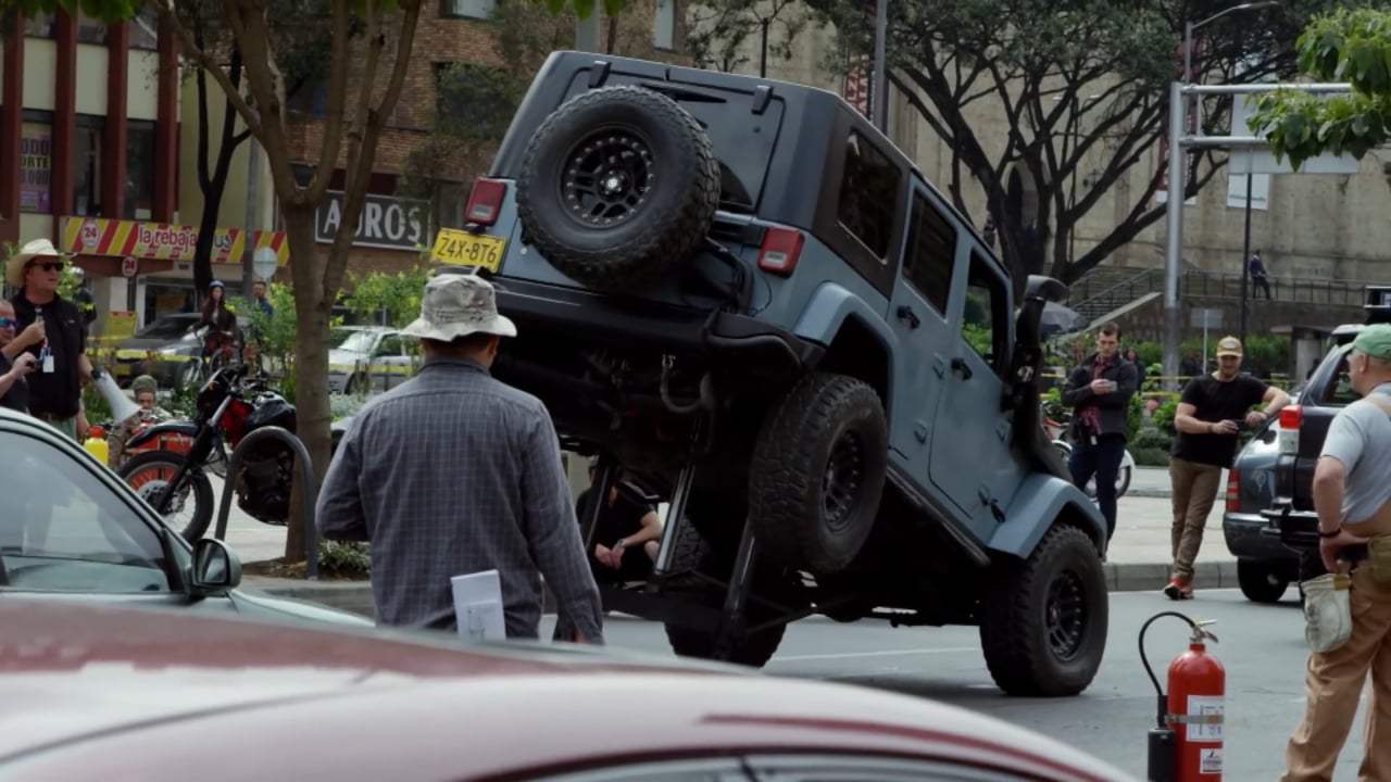 Mile 22 Featurette - Modern Combat (2018)