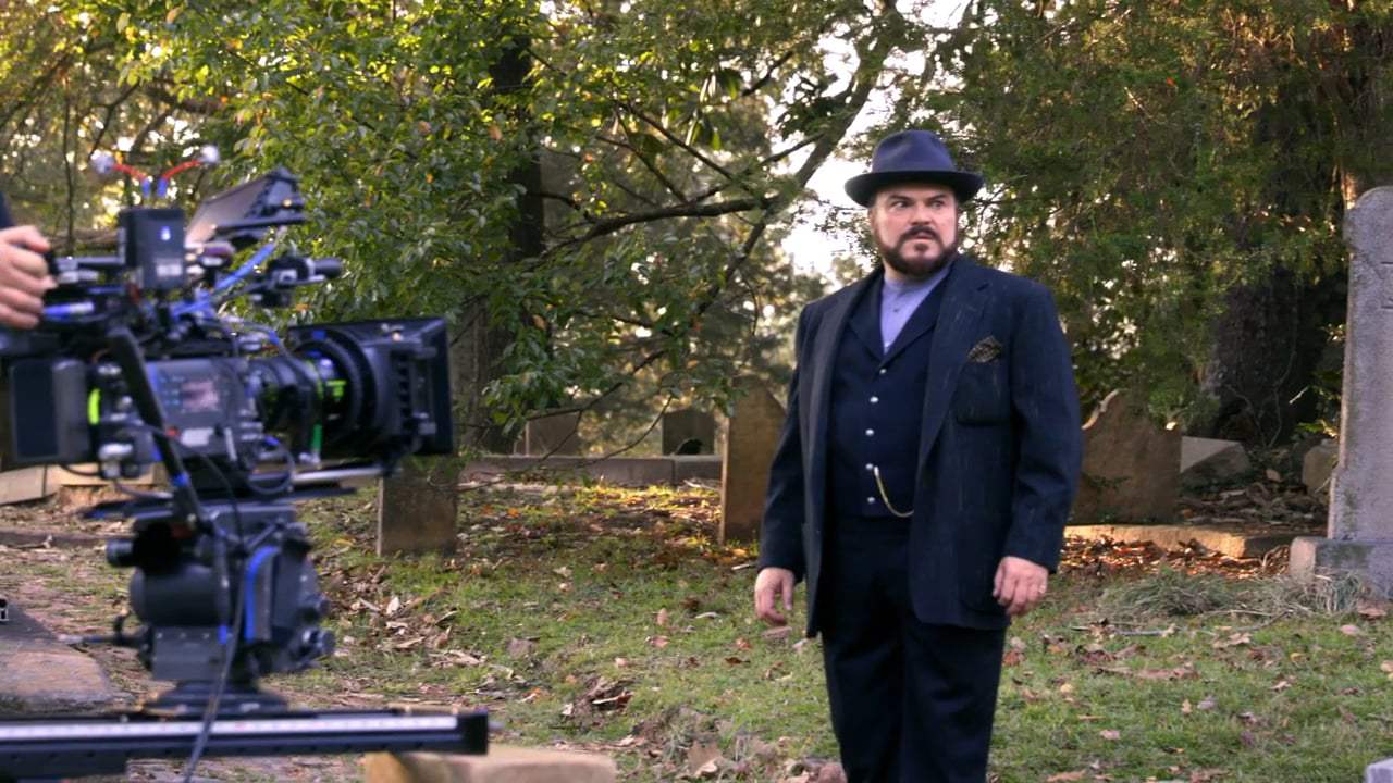 The House with a Clock in its Walls Featurette - Inside Look (2018)
