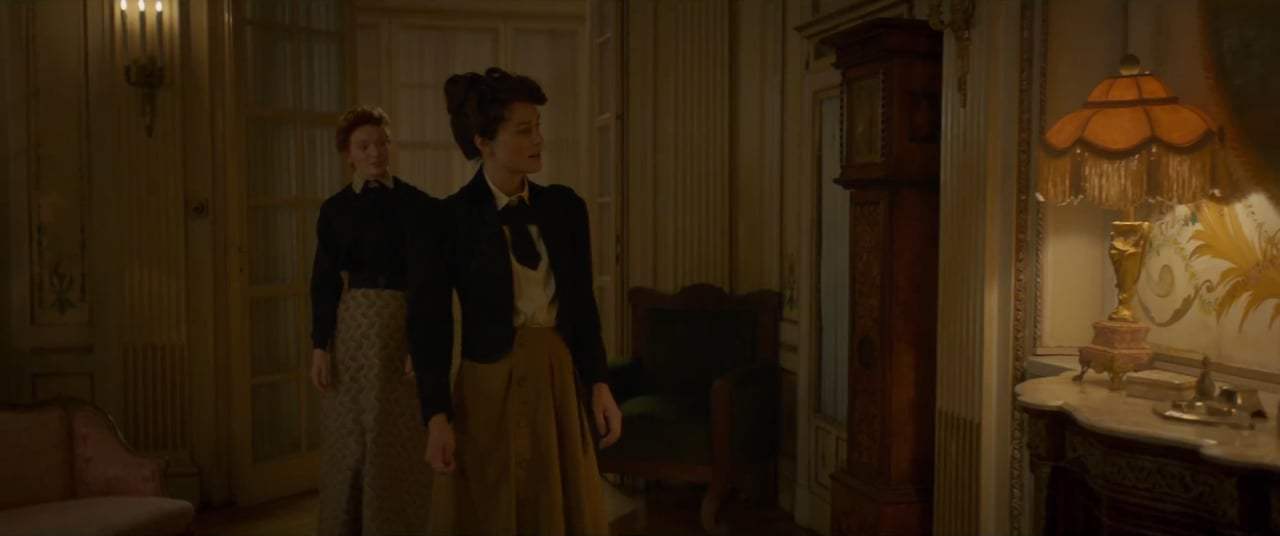 Colette (2019) - Don't Look Away