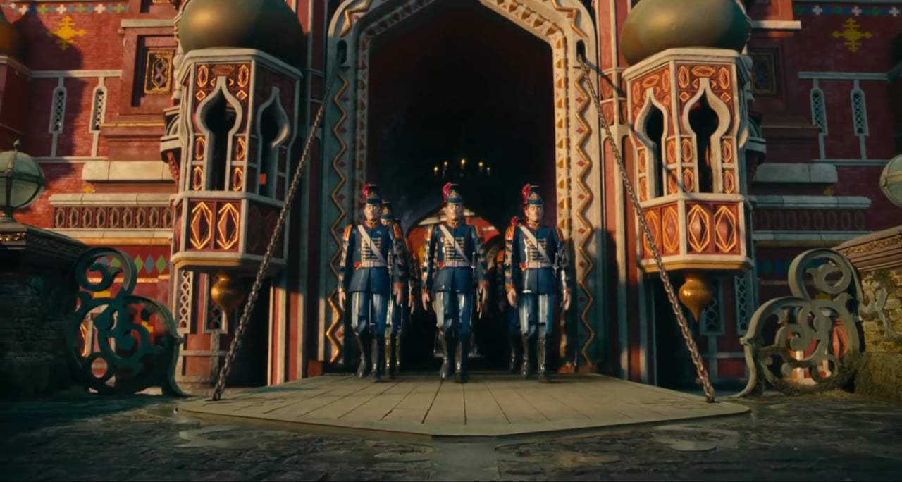 The Nutcracker and the Four Realms Featurette - Family Traditions (2018)