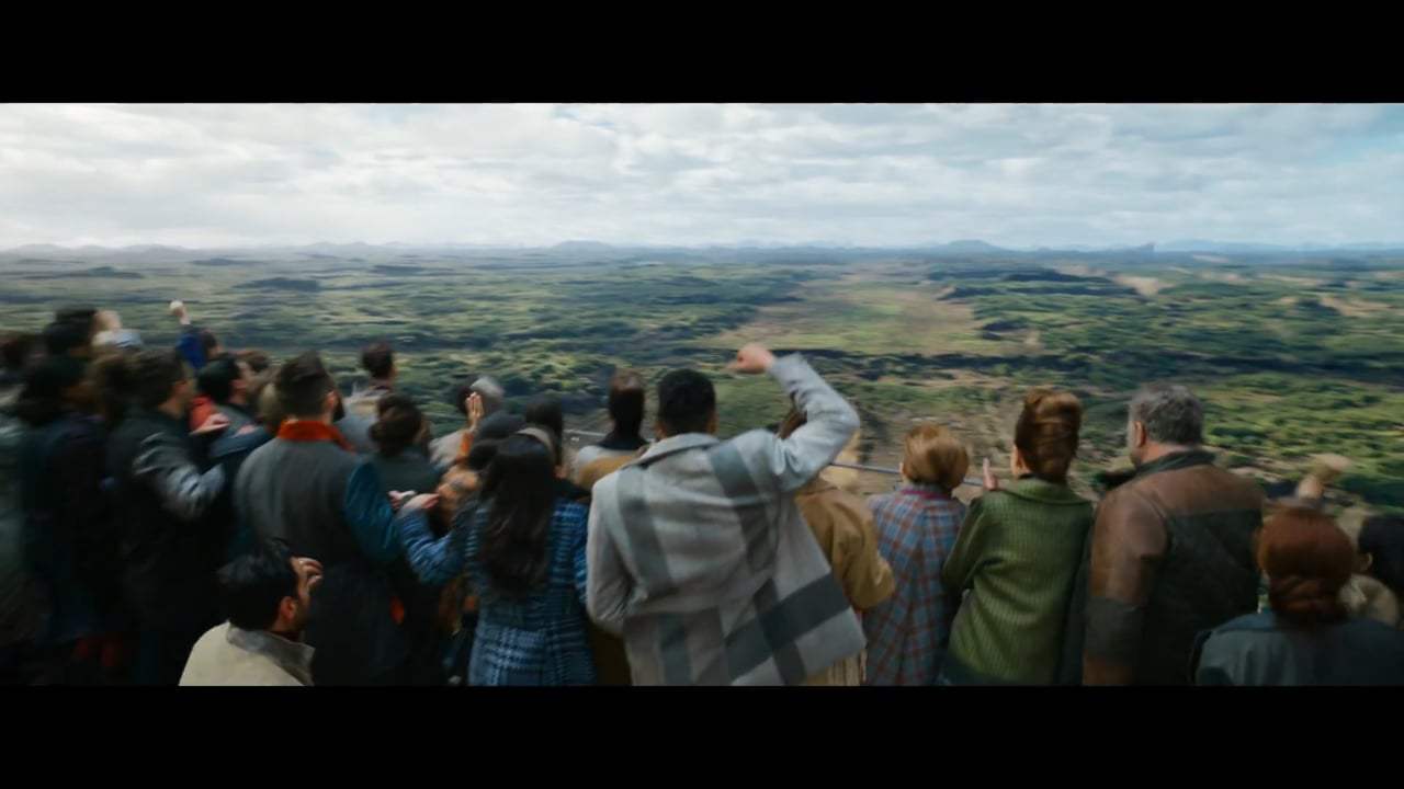 Mortal Engines TV Spot - Falling Down (2018)