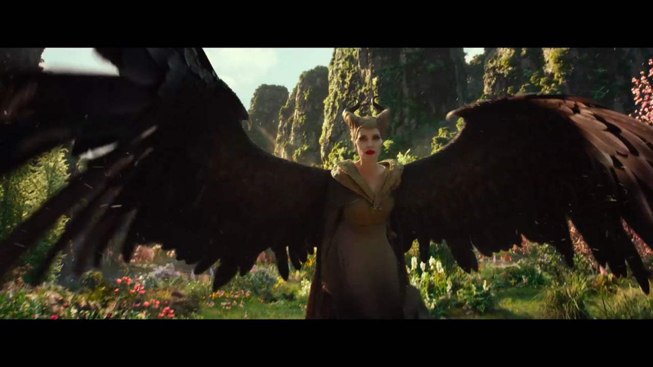 Maleficent: Mistress of Evil Featurette - Angelina Jolie (2019)