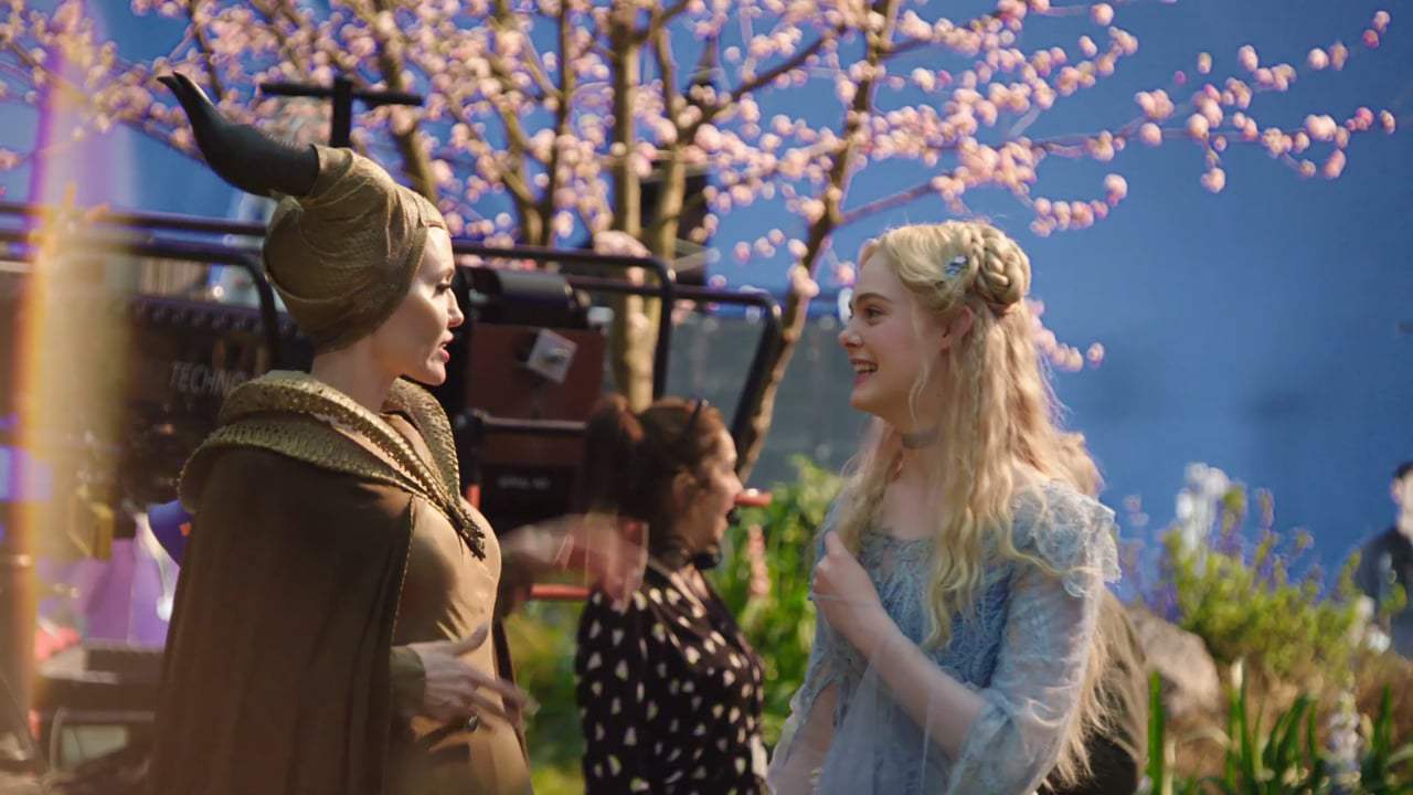 Maleficent: Mistress of Evil Featurette - Return to the Moors (2019)