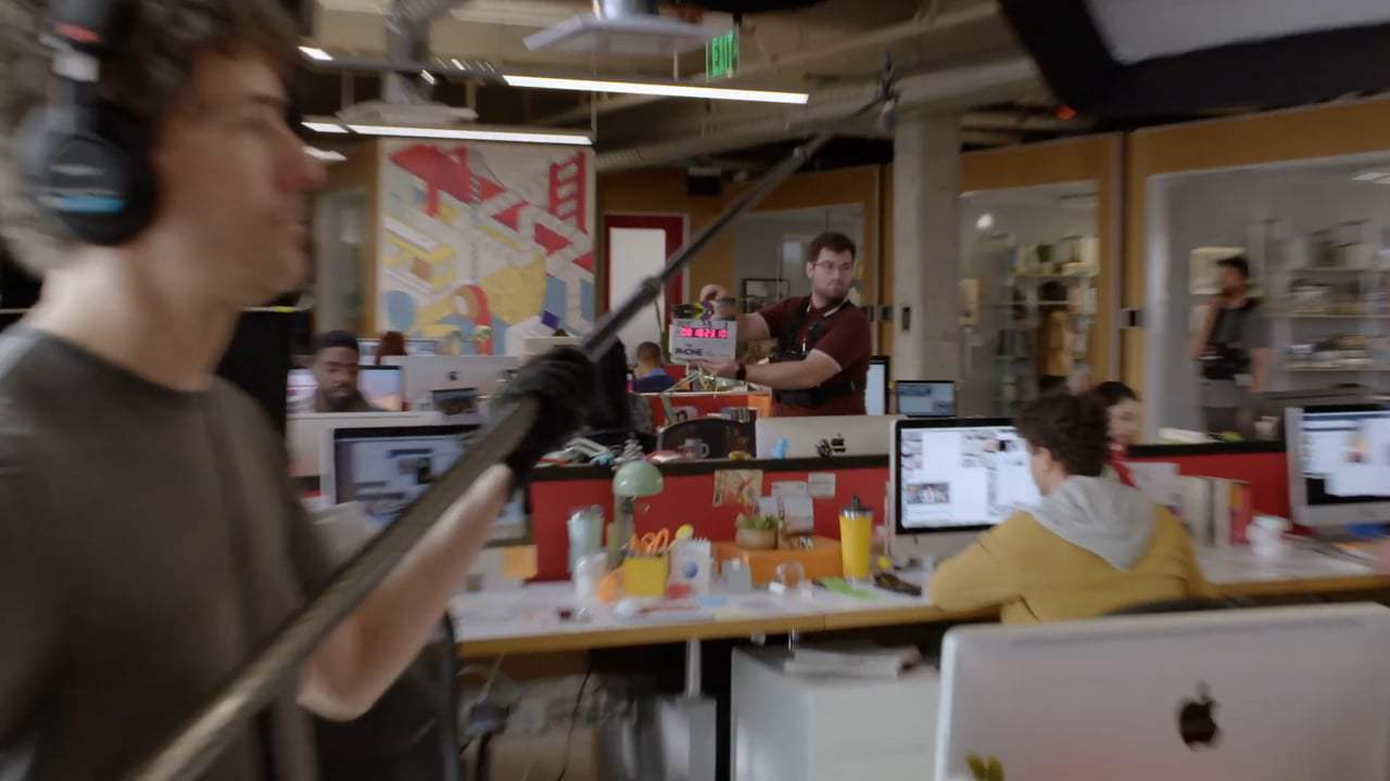 Jexi Featurette - Making Of (2019)