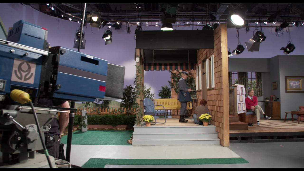 A Beautiful Day in the Neighborhood Featurette - Who is Mister Rogers? (2019)