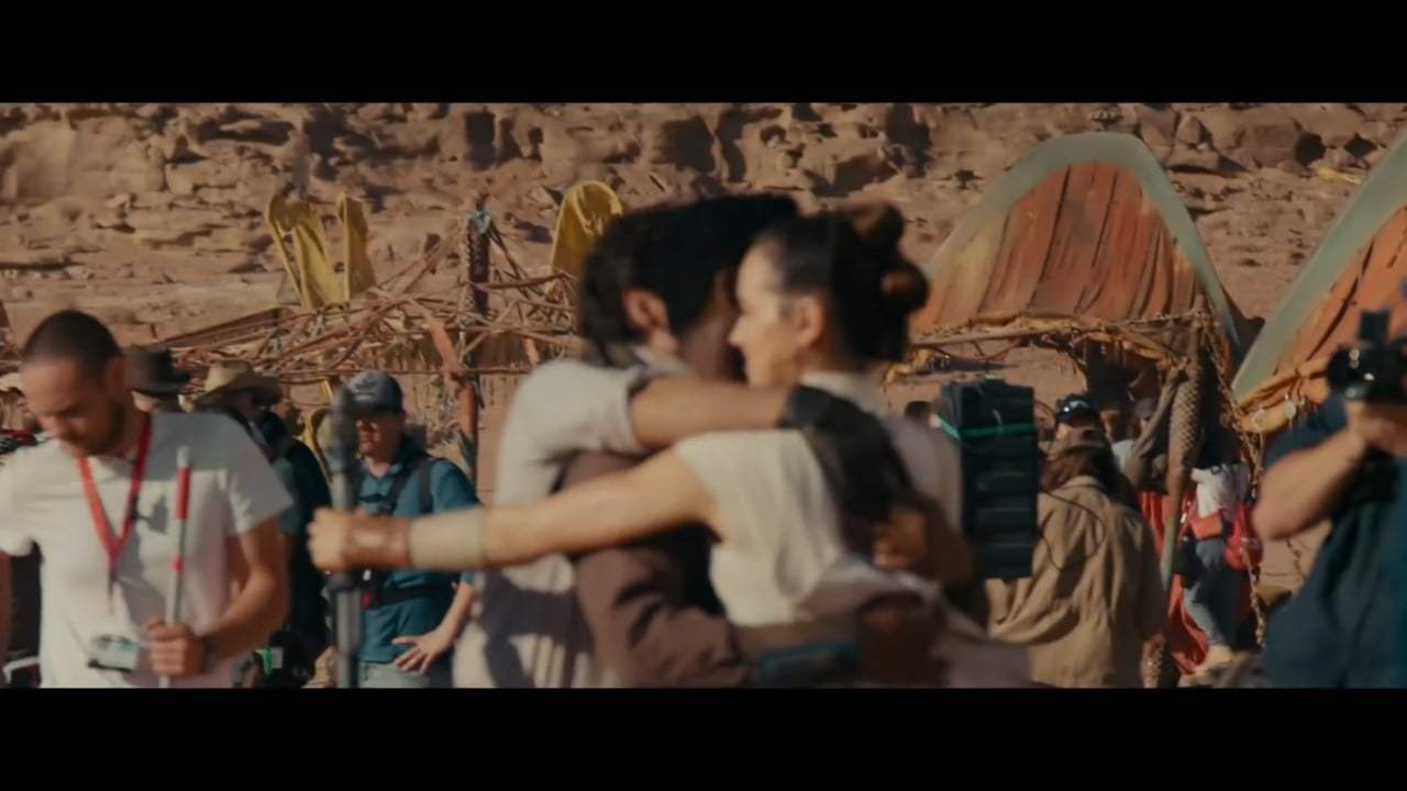 Star Wars: The Rise of Skywalker Featurette - Friendship (2019)