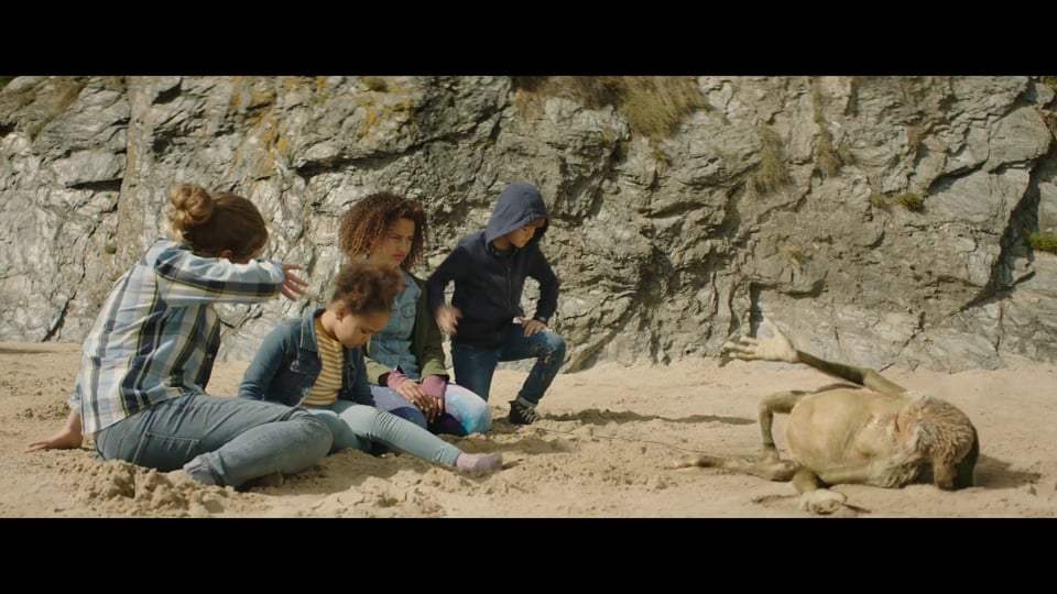 Four Kids and It Trailer (2020)