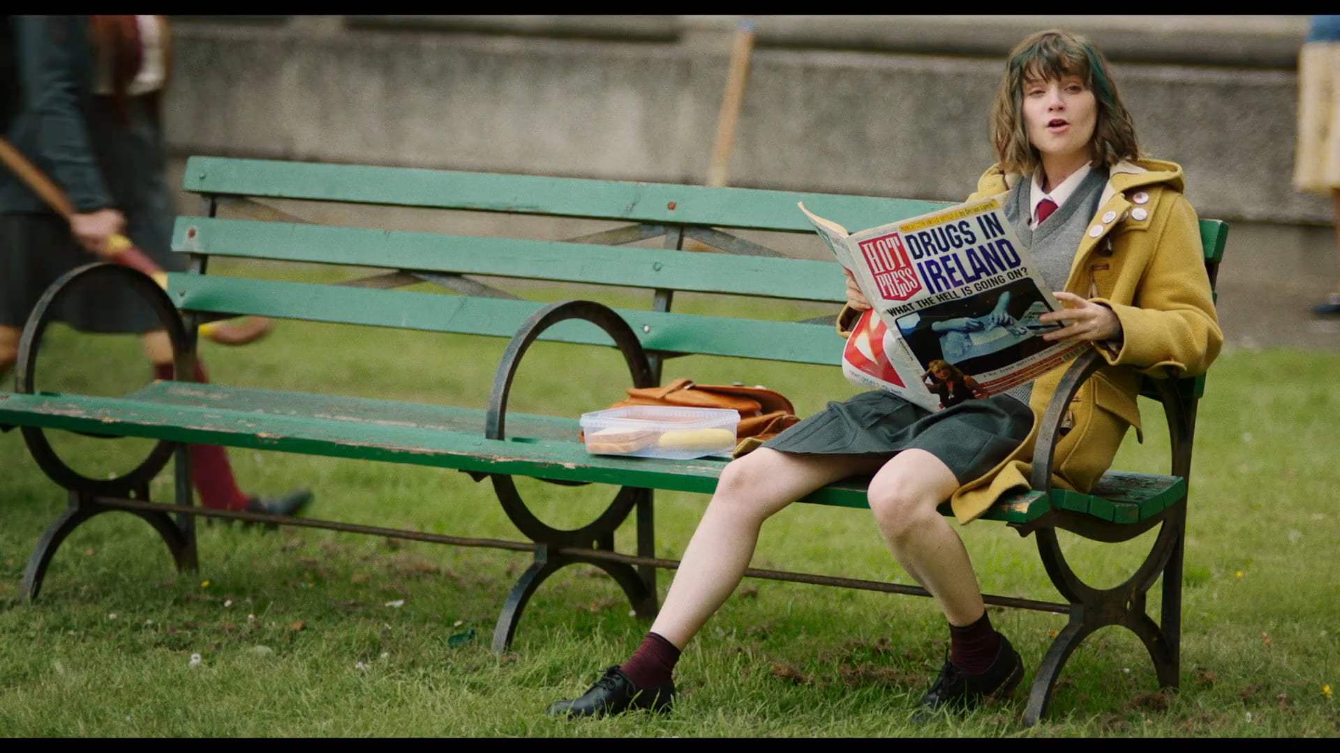 Dating Amber Trailer (2020)
