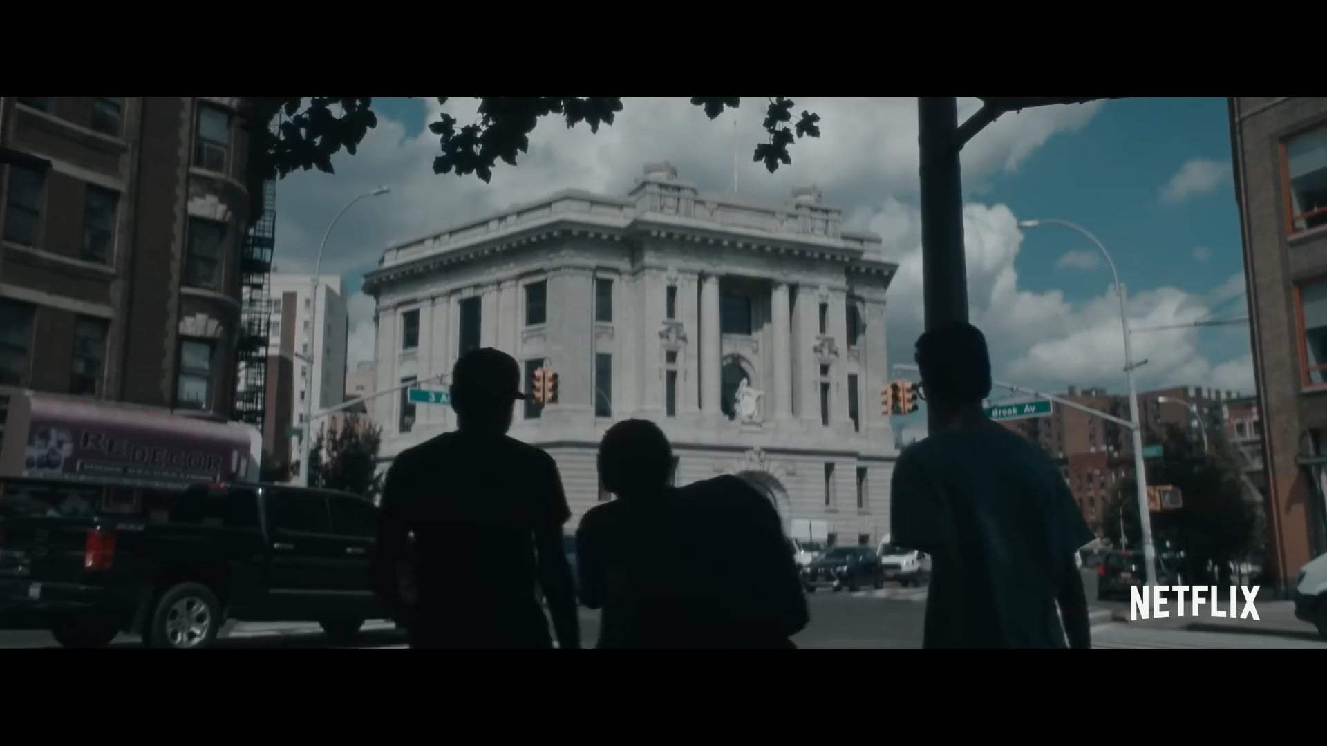 Vampires vs. the Bronx Trailer (2020)