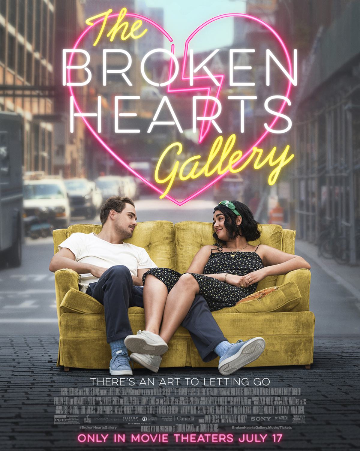 The Broken Hearts Gallery Poster #1